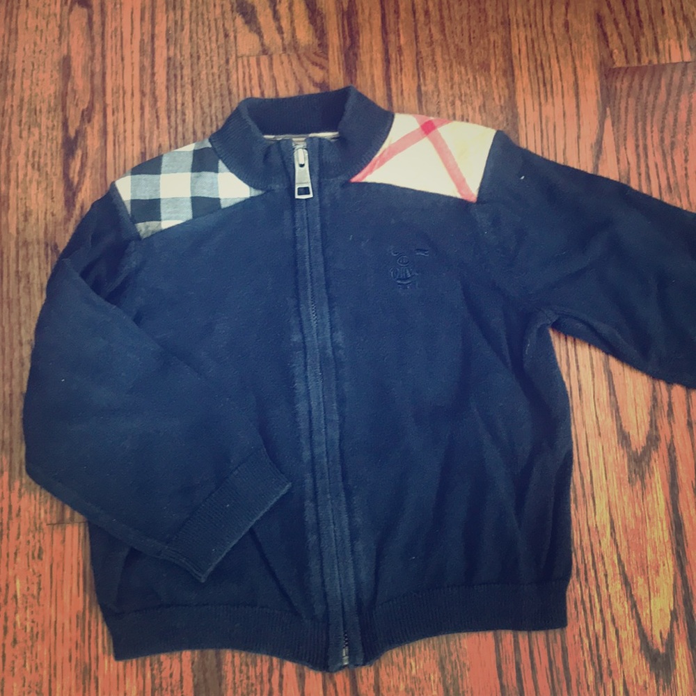 Burberry sweater